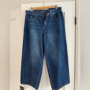 American Eagle Outfitters Strigid **Short** Dark Blue Dreamy Drape Barrel Jeans